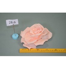 Роза латекс 20см 28-6
